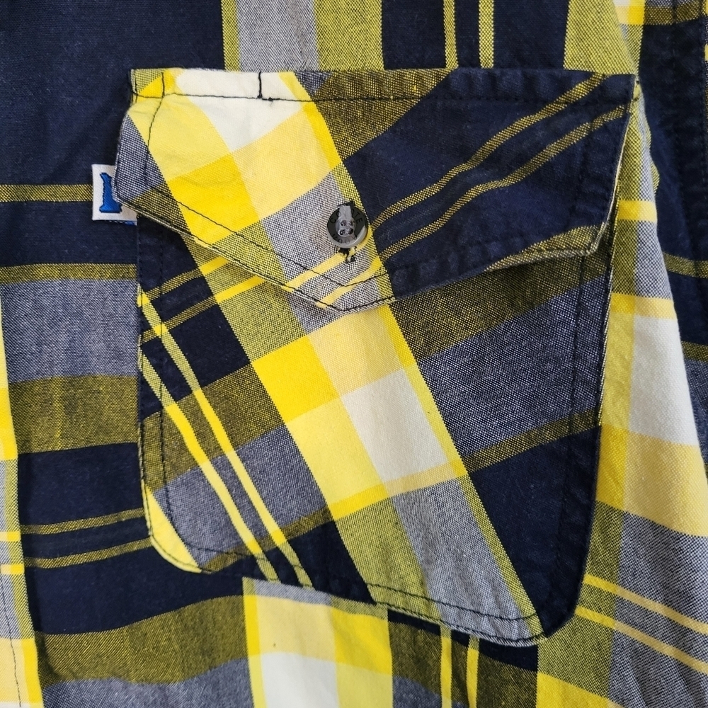 Coyote Mood Plaid Button Up Shirt Oversized Large - Picture 7 of 8